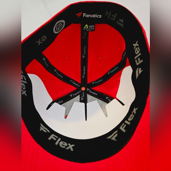 Fanatics StretchFit New Jersey Size M/L Red Devils Core Primary Logo Flex Cap - Picture 12 of 16